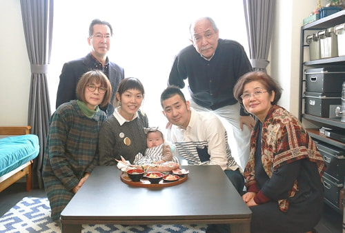 お食い初め写真 撮影場所 自宅(横浜市港北区) 集合写真