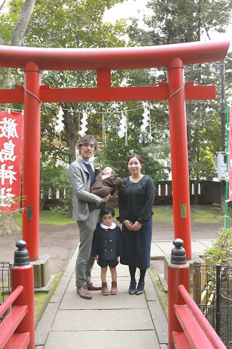 お宮参り写真 撮影場所 世田谷八幡宮 橋