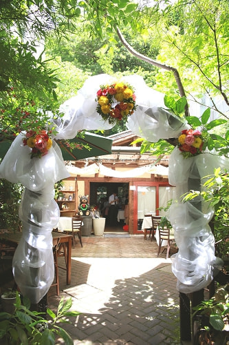 ブライダル写真 撮影場所 レストラン 緑