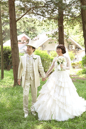 ブライダル写真 撮影場所 世田谷公園 微笑ましい