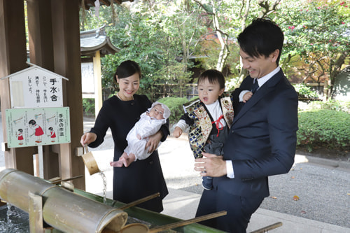 お宮参り写真 撮影場所 大宮八幡宮４